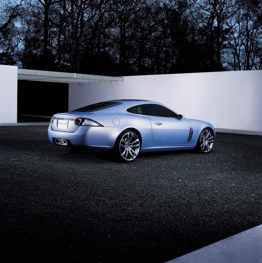  Jaguar Advanced Lightweight Coupe 2005 года  (фото 16 из 27)